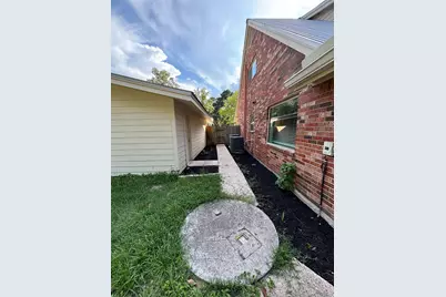 8049 Forest Hills Drive, Montgomery, TX 77316 - Photo 7