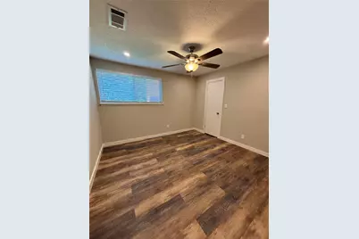 8049 Forest Hills Drive, Montgomery, TX 77316 - Photo 31