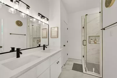 9525 Beckley Street, Houston, TX 77088 - Photo 15