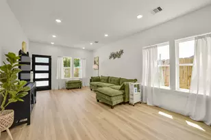 9525 Beckley St, Houston, TX 77088 - Photo 5