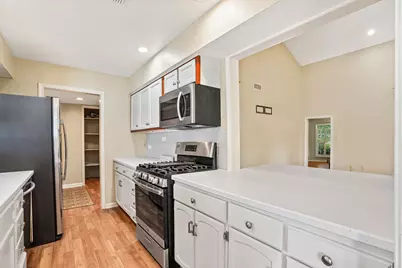 9 Lakeview Manor, Huntsville, TX 77340 - Photo 19