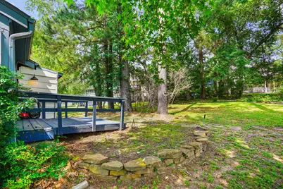 9 Lakeview Manor, Huntsville, TX 77340 - Photo 31