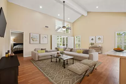 9 Lakeview Manor, Huntsville, TX 77340 - Photo 13