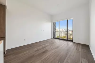 1 Riva Row #1308, The Woodlands, TX 77380 - Photo 5