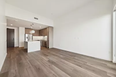 1 Riva Row #1308, The Woodlands, TX 77380 - Photo 3