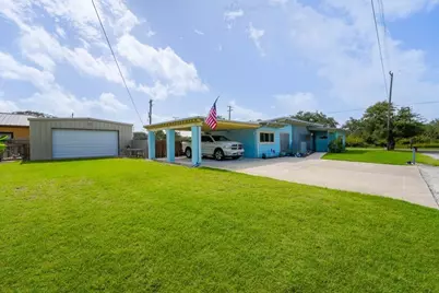 320 Timothy Street, Rockport, TX 78382 - Photo 13