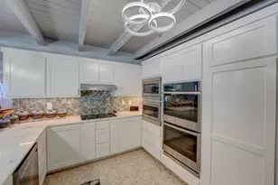 320 Timothy St, Rockport, TX 78382 - Photo 23