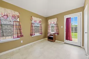 306 Laney St, Brenham, TX 77833 - Photo 23