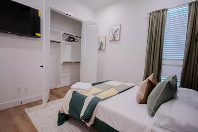 3613 Rosalie Street #B, Houston, TX 77004 - Photo 9