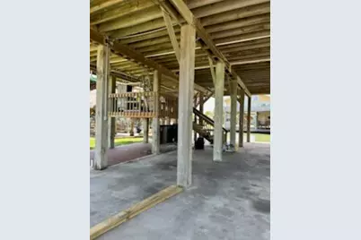 307 Anchor Drive, Freeport, TX 77541 - Photo 5