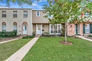 1365 Country Pl Dr, Houston, TX 77079 - Photo 3