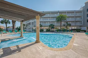 6102 Seawall Blvd, Galveston, TX 77551 - Photo 3