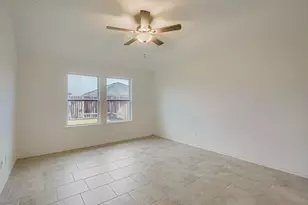 1115 Lipizzan Ln, Rosharon, TX 77583 - Photo 13