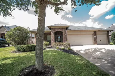 8811 Henrico Lane, Rosenberg, TX 77469 - Photo 1