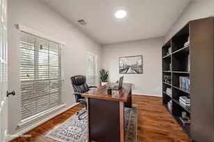 8811 Henrico Ln, Rosenberg, TX 77469 - Photo 3