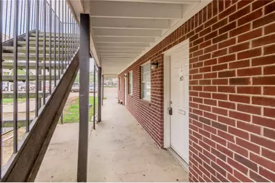 600 Palm Street #10, Huntsville, TX 77340 - Photo 21