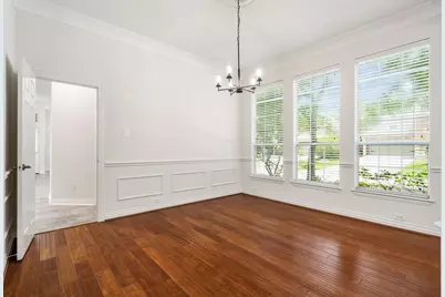 187 E Lansdowne Circle, The Woodlands, TX 77382 - Photo 11