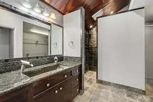 1927 Barronett Bend, Sugar Land, TX 77478 - Photo 19
