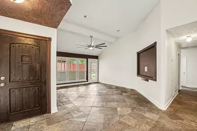 1927 Barronett Bend, Sugar Land, TX 77478 - Photo 5