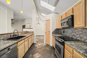 1927 Barronett Bend, Sugar Land, TX 77478 - Photo 13