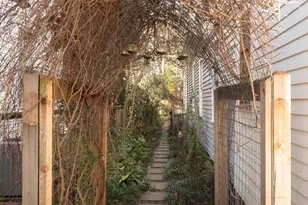 1646 Harvard St, Houston, TX 77008 - Photo 35