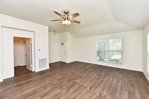 16007 Ridgegreen Dr, Houston, TX 77082 - Photo 9