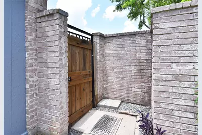 16007 Ridgegreen Drive, Houston, TX 77082 - Photo 39