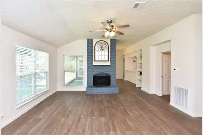 16007 Ridgegreen Drive, Houston, TX 77082 - Photo 7