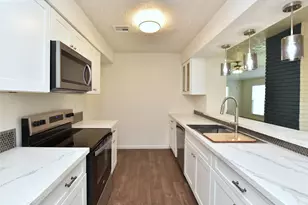 16007 Ridgegreen Dr, Houston, TX 77082 - Photo 13