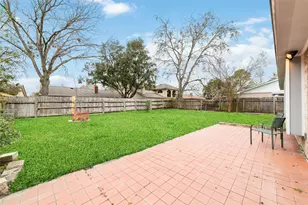 10410 Rancho Bernardo Ln, Sugar Land, TX 77498 - Photo 17