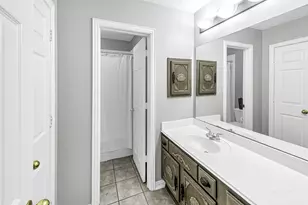 12015 Quiet Water Ct, Houston, TX 77065 - Photo 31