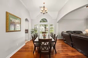 5210 Weston Dr, Weston Lakes, TX 77441 - Photo 9