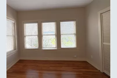 302 W Saulnier Street #3, Houston, TX 77019 - Photo 9