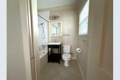 302 W Saulnier Street #3, Houston, TX 77019 - Photo 11
