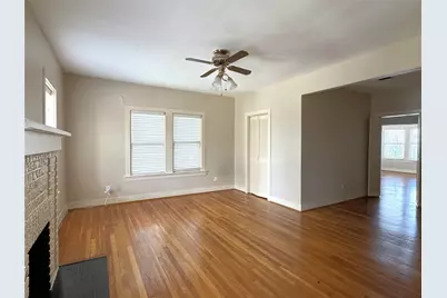 302 W Saulnier Street #3, Houston, TX 77019 - Photo 3