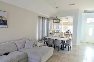 2402 Raintree Village Dr, Katy, TX 77449 - Photo 9