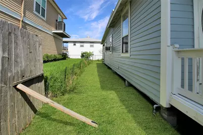 1133 9th Street, Dickinson, TX 77539 - Photo 23