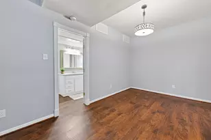 2100 Tanglewilde St, Houston, TX 77063 - Photo 15