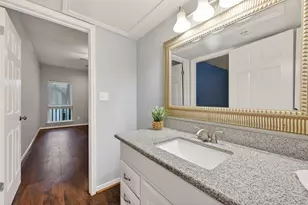 2100 Tanglewilde St, Houston, TX 77063 - Photo 17