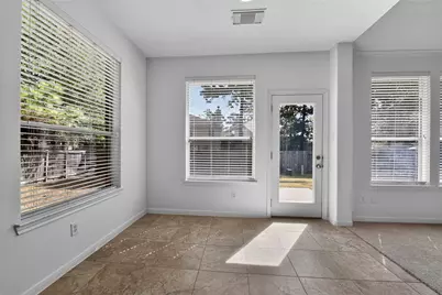 3 W Archwyck Circle, The Woodlands, TX 77382 - Photo 11