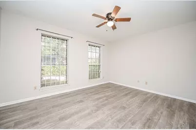 7878 Leonora Street, Houston, TX 77061 - Photo 7
