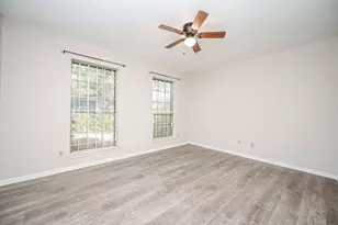 7878 Leonora St, Houston, TX 77061 - Photo 7