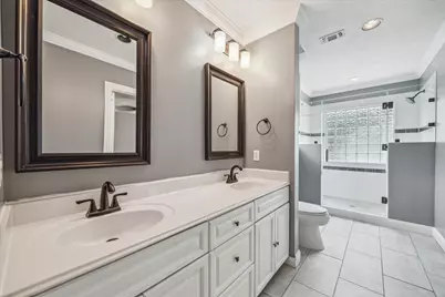 211 W 31st Street, Houston, TX 77018 - Photo 9