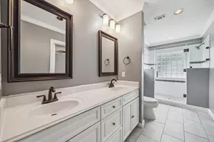 211 W 31st St, Houston, TX 77018 - Photo 9