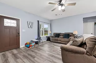 15434 Peacock Ln, Conroe, TX 77302 - Photo 7