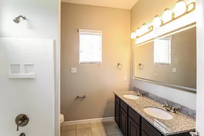 3209 Youngs Meadow Lane, League City, TX 77539 - Photo 11