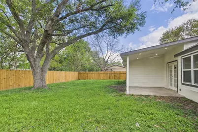 2002 Jones Street, Rosenberg, TX 77471 - Photo 31