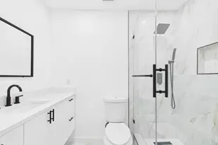 2002 Jones St, Rosenberg, TX 77471 - Photo 5