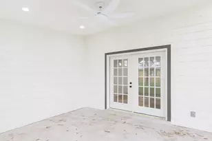 2002 Jones St, Rosenberg, TX 77471 - Photo 29