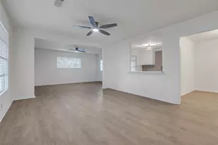 718 E Republic Ave, Baytown, TX 77520 - Photo 3